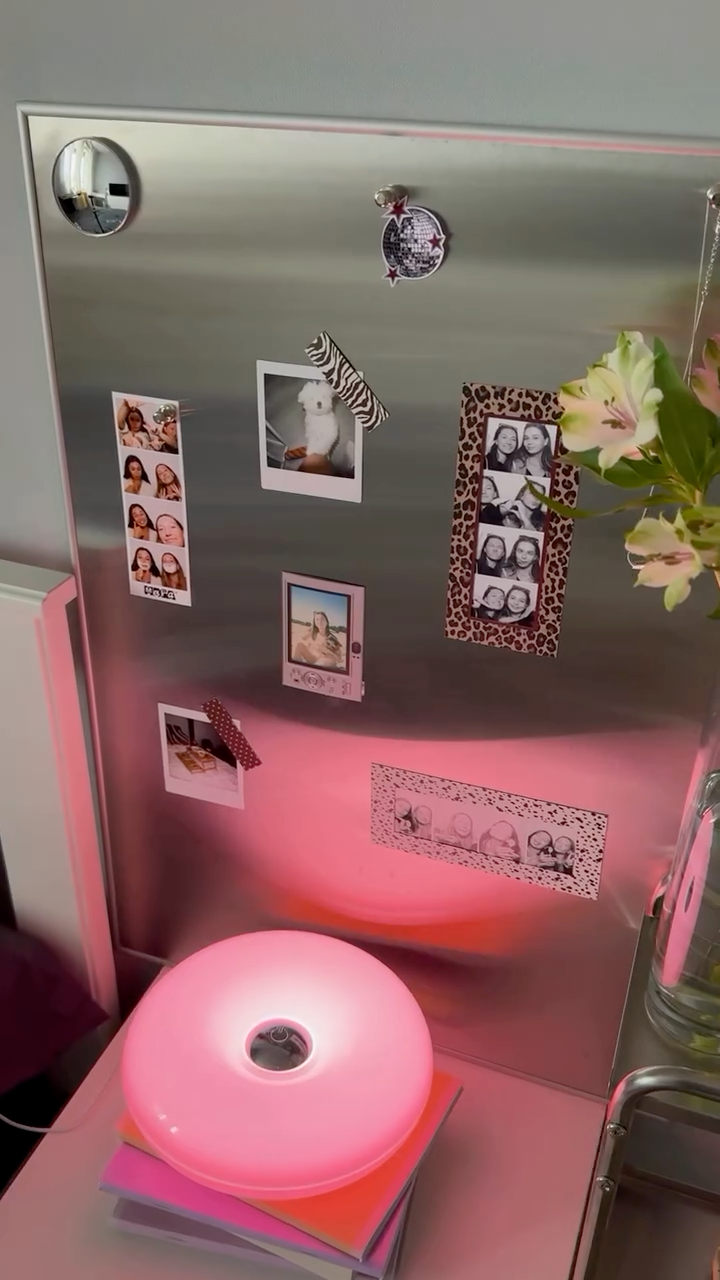 Different magnetic photo frame designs